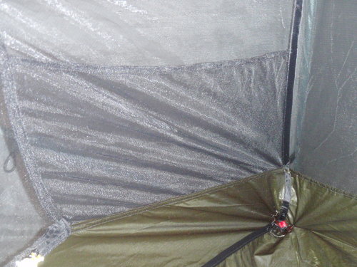 Pocket in the tent